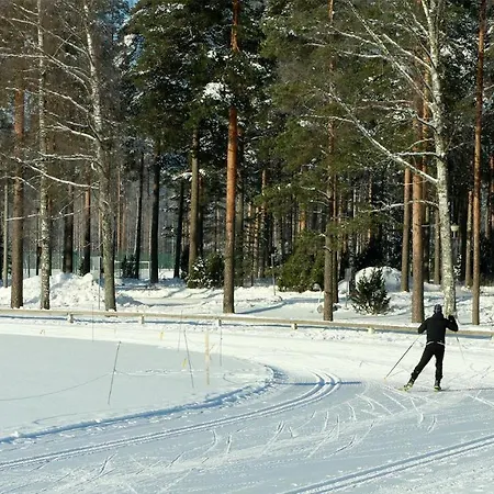 Sporttihotelli Pihkala Отель *